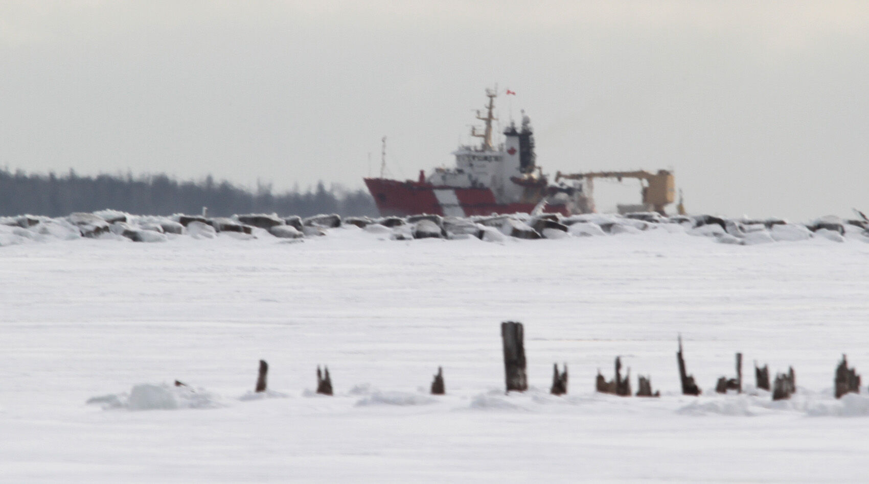 Ships remain on way as season nears end